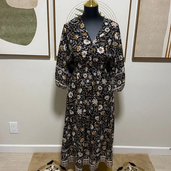Lovestitch Boho Floral Dress in Black, White, and Tan - Picture 2 of 10